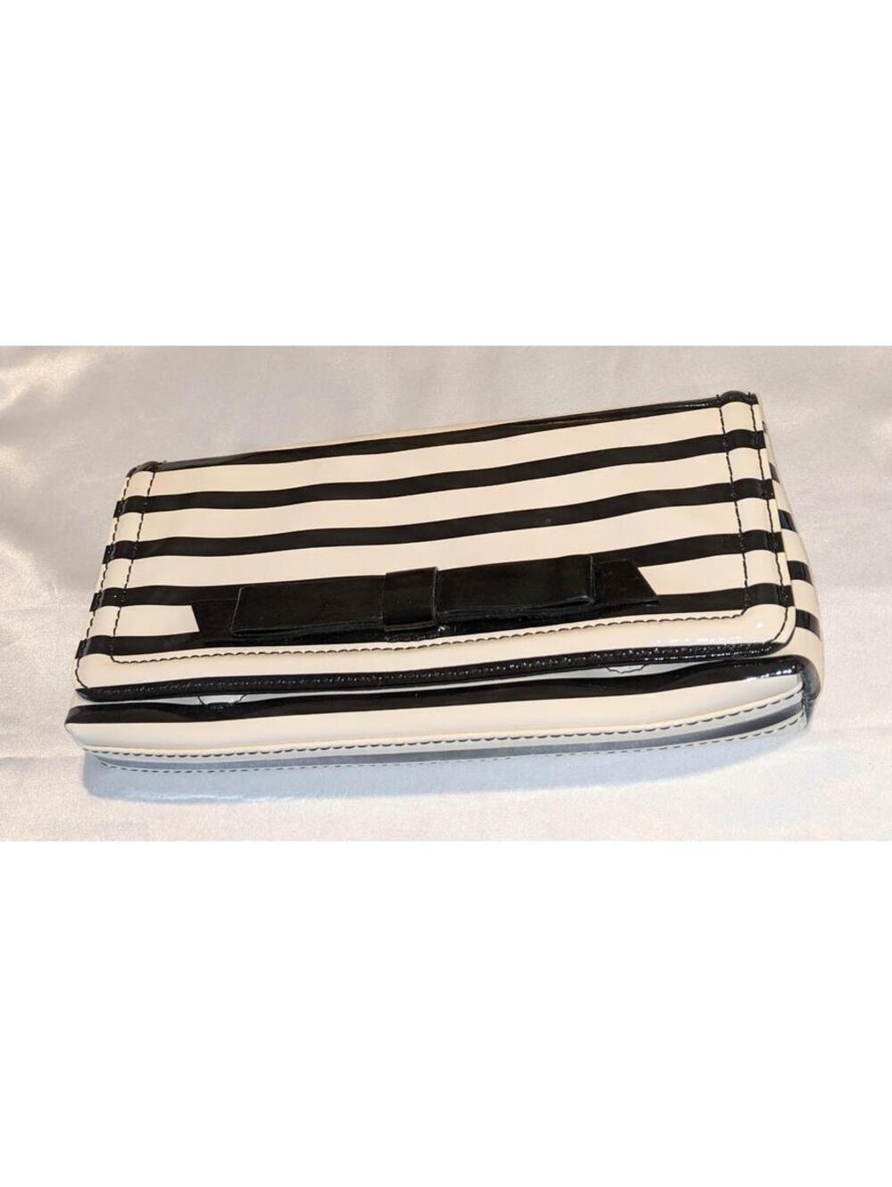 KATE SPADE Keira Chelsea Park Clutch Purse Striped Patent Leather Black/Ivory